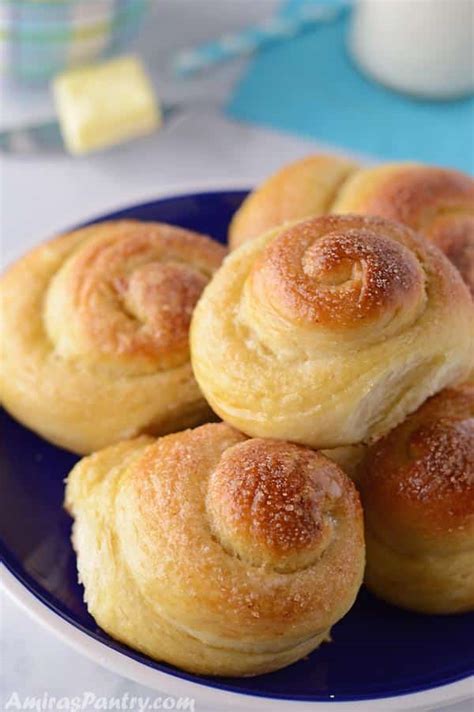 sweet-bread-rolls-shoreek-amiras-pantry image