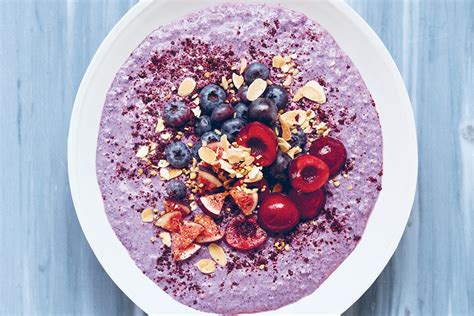 blueberry-overnight-oat-smoothie-vegworld image