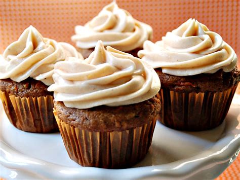 carrot-cupcakes-with-cinnamon-cream-cheese-frosting image