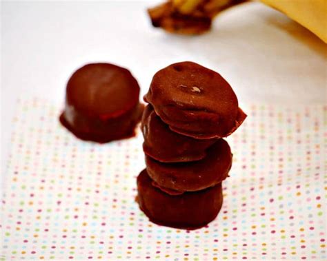 3-ingredient-chocolate-covered-banana-bites-whole image
