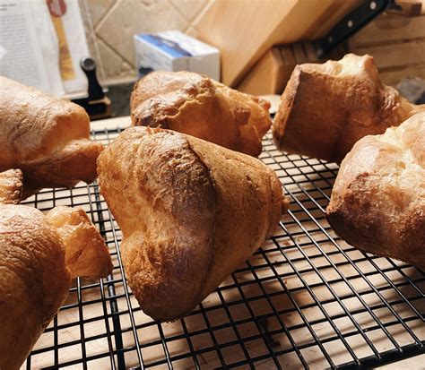 these-popovers-are-perfect-for-that-cold-winter image