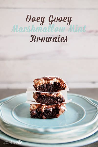 ooey-gooey-marshmallow-mint-brownies-how-does image