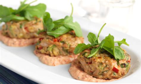 crab-cakes-with-roasted-pepper-aioli-oceans image