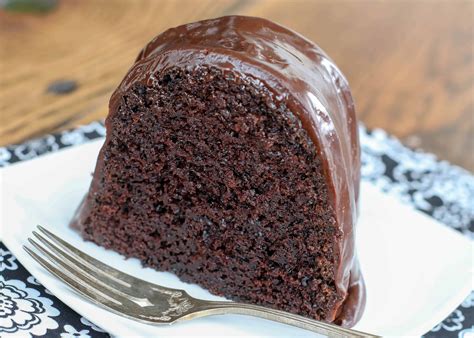 hersheys-chocolate-cake-barefeet-in-the-kitchen image