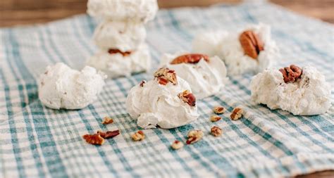 southern-kitchen-recipe-no-fail-divinity-candy image