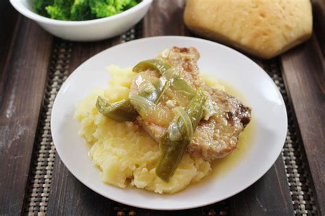 easy-low-country-smothered-pork-chops-savvy-in image