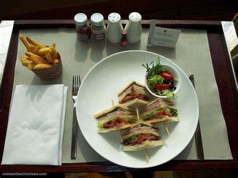 best-club-sandwiches-in-the-world-the-top-clubs image