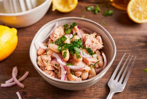 beans-and-tuna-salad-italy-mediterranean-living image