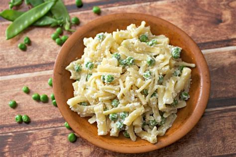 parmesan-pea-pasta-salad-tasty-ever-after image