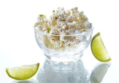 chili-lime-popcorn-recipe-the-leaf-nutrisystem-blog image