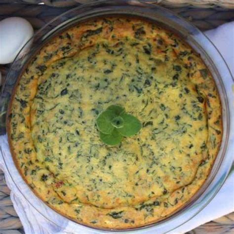 crustless-spinach-red-pepper-feta-quiche-and-spinach image