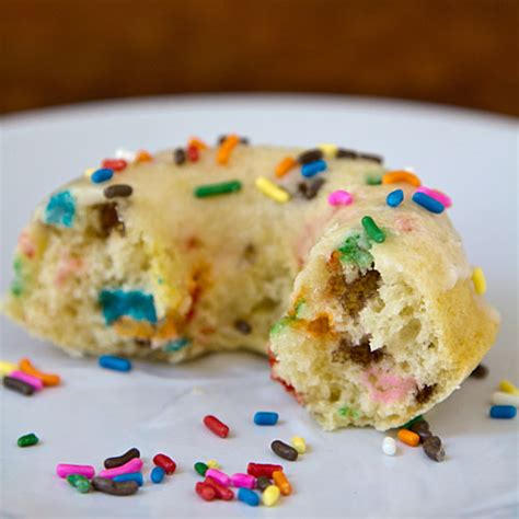 confetti-cake-baked-doughnuts-recipe-la-fuji-mama image