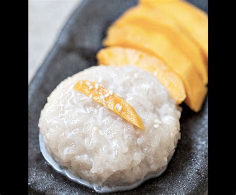 sweet-sticky-rice-with-mango-recipe-by-nagalakshmi image