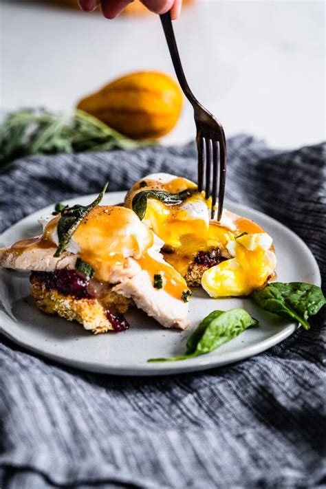 thanksgiving-leftovers-turkey-eggs-benedict-recipe-salt image