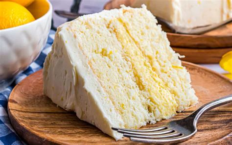 lemon-cake-with-lemon-curd-frosting-recipe-shugary image