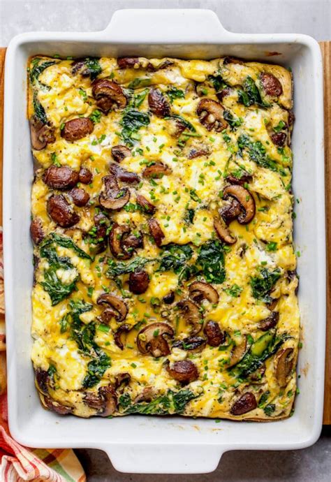 spinach-mushroom-breakfast-casserole-two-peas image