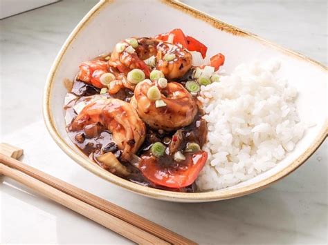 cantonese-style-black-bean-shrimp-prawns-hong-kong image