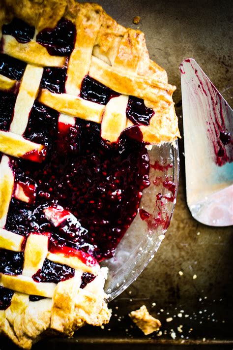 blackberry-pie-and-grandmas-secret-weapon image