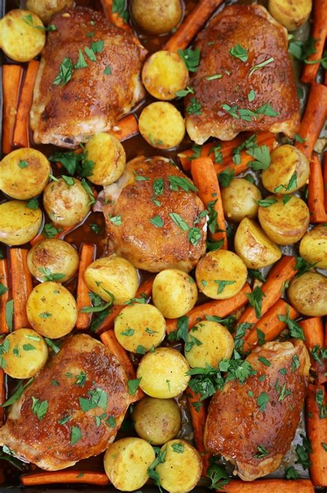 garlic-ranch-roasted-chicken-and-veggies-the image