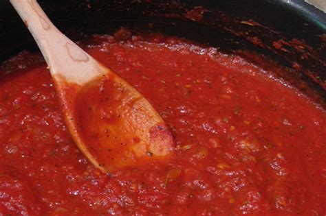 easy-homemade-pasta-sauce-home-cooking-memories image