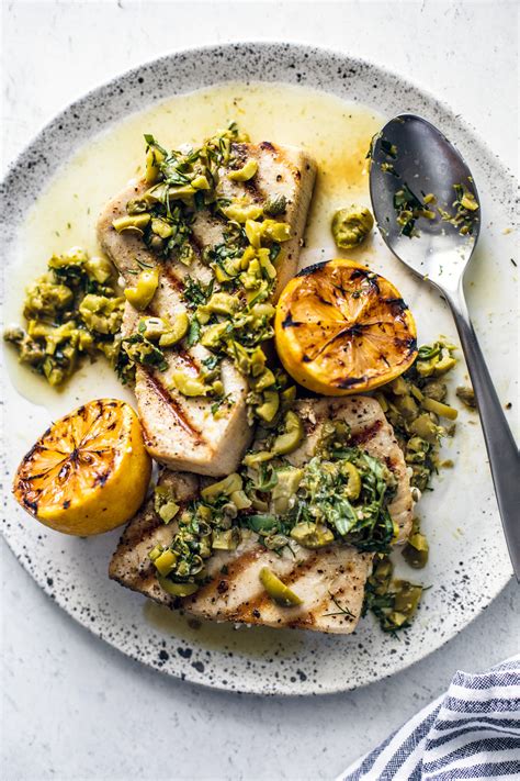 grilled-swordfish-steaks-with-olives-and-herbs-killing image
