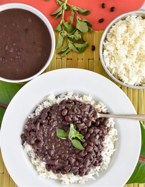 slow-cooker-cuban-black-beans-frijoles-negros image