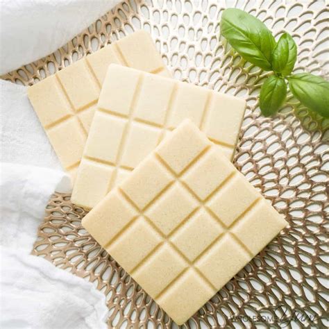 how-to-make-sugar-free-white-chocolate-low-carb image