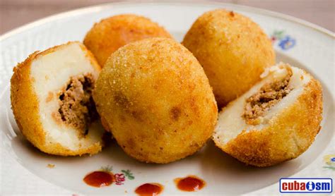 papas-rellenas-cuban-stuffed-potato image