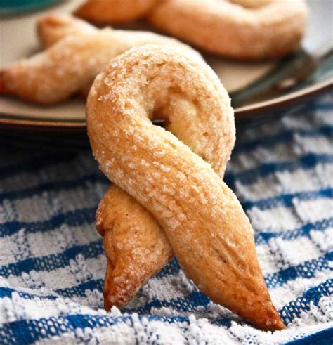 torcettini-di-saint-vincent-the-twisted-cookie image