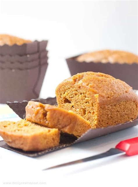 pumpkin-bread-mini-loaf-pan-recipe-with-free-gift-tags image