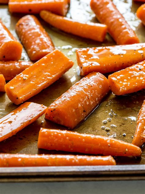 easy-roasted-carrots-recipe-the-girl-who-ate image