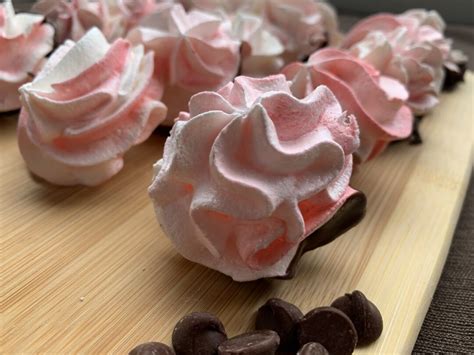 chocolate-dipped-meringue-cookies-life-run-sweet image