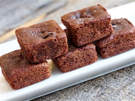 quick-and-easy-brownies-recipe-cdkitchencom image