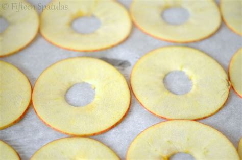 cinnamon-sugar-baked-apple-chips-fifteen-spatulas image