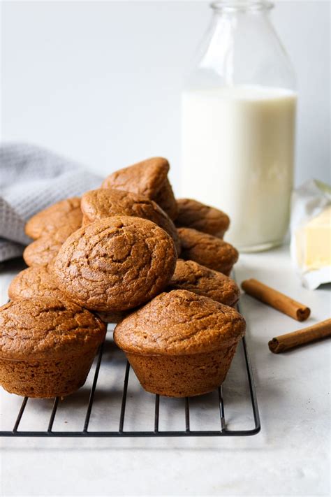 healthy-pumpkin-muffins-stephanie-kay-nutrition image