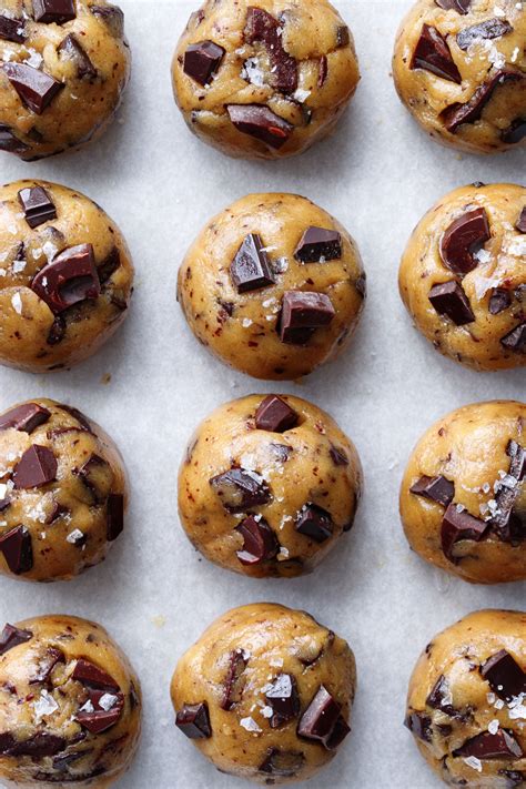olive-oil-chocolate-chunk-cookies-love-and-olive-oil image