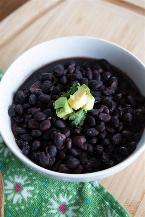 traditional-costa-rican-black-beans-recipe-pura-vida image