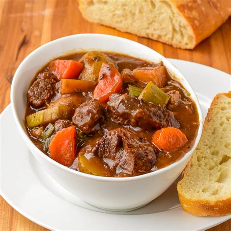 irish-stew-an-old-fashioned-step-by-step-recipe-with image