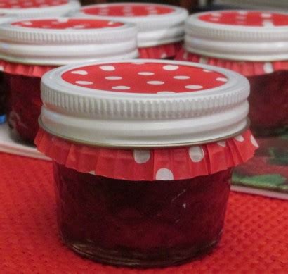 strawberry-preserves-with-balsamic-and-black-pepper image