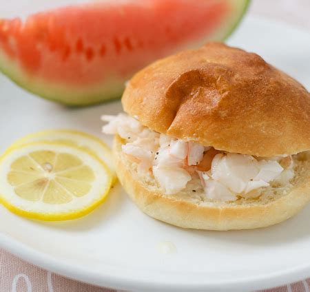 lobster-rolls-and-homemade-brioche-buns-love-and image