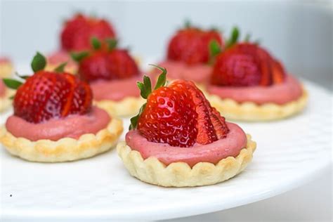 mini-strawberry-tarts-recipe-nourish-and-nestle image