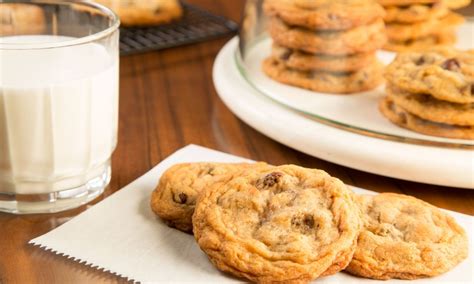 murder-she-baked-chocolate-chip-crunch-cookie image