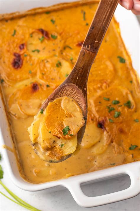 vegan-scalloped-potatoes-the-best-cheesy-side-dish image