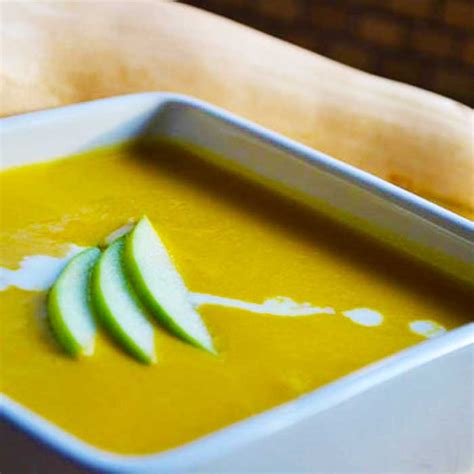 roasted-butternut-squash-soup-with-green-apple image