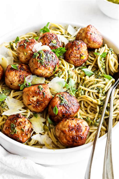 chicken-meatballs-with-pesto-spaghetti-my-lovely image