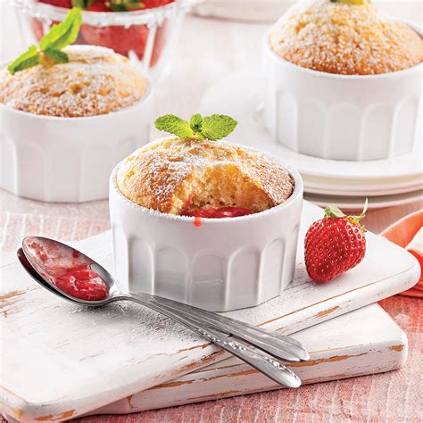 strawberry-pudding-cake-5-ingredients-15-minutes image