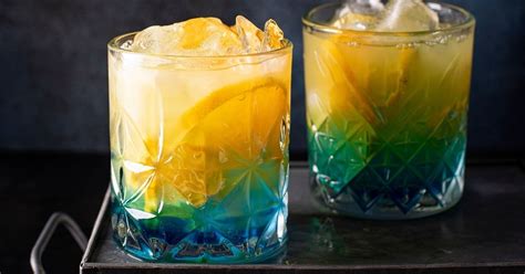 17-best-blue-cocktails-insanely-good image