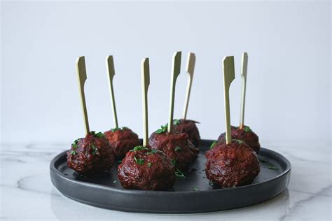 slow-cooker-cranberry-chipotle-meatballs-hungry-by image