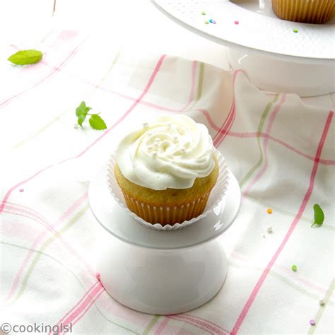 vanilla-buttermilk-cupcakes-cooking-lsl image