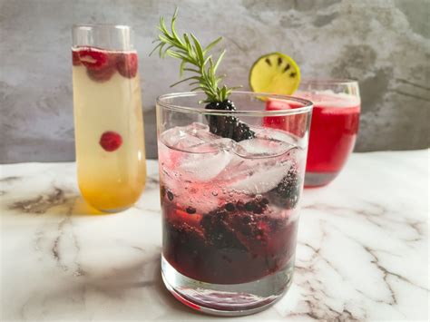 how-to-make-the-best-mocktails-using-flavored-simple image